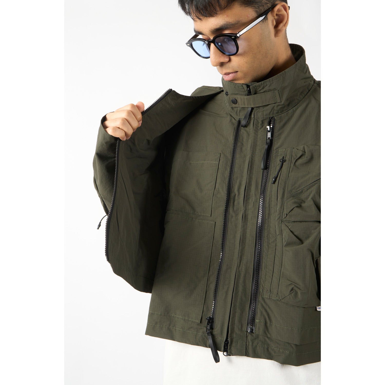 LAKH Twenty Pockets Half Jacket Army Green - OUTERWEAR - Canada