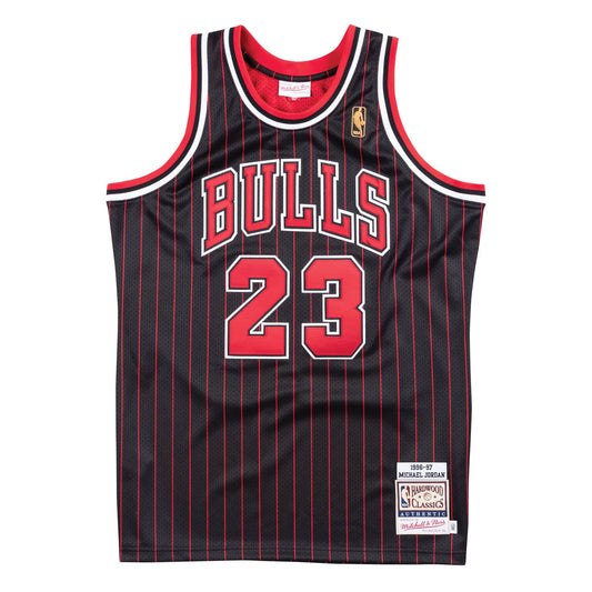 Mitchell & Ness Men NBA Chicago Bulls Authentic Jersey Michael Jordan Black ’96-97 AJY18126CBU96MJ - TANK TOPS - Solestop.com - Canada